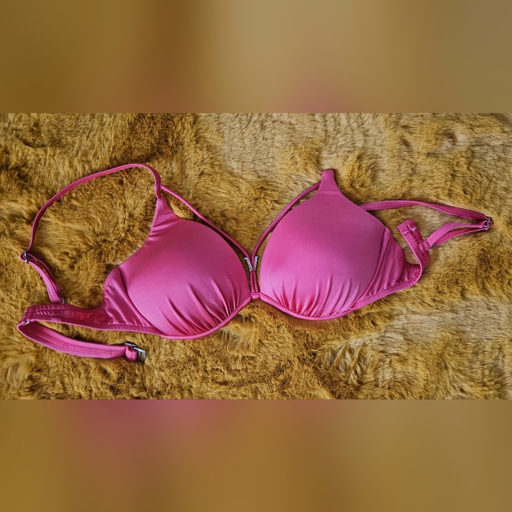 Venus Bikini Top